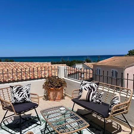 Отель Restaurant La Caravelle