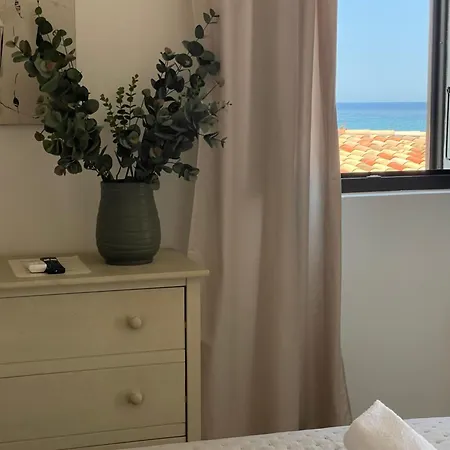 Restaurant La Caravelle 3* Сари-Соленцара