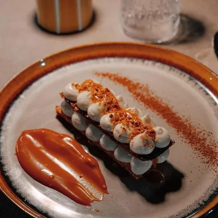 Отель Restaurant La Caravelle Сари-Соленцара