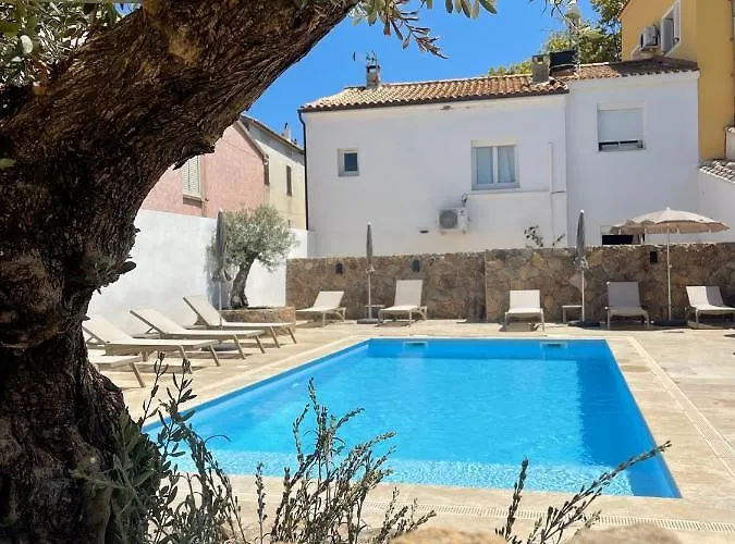 Hotel Restaurant La Caravelle Sari-Solenzara