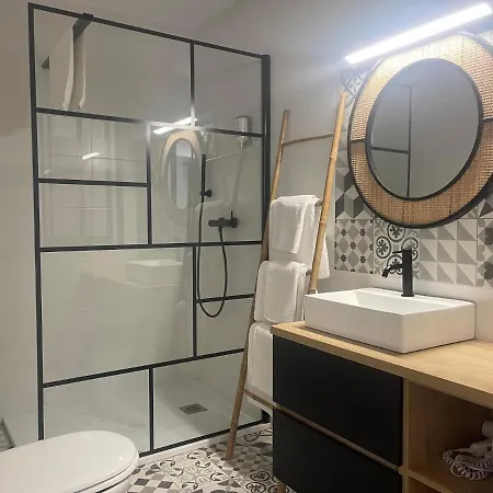 Hotel Restaurant La Caravelle Sari-Solenzara